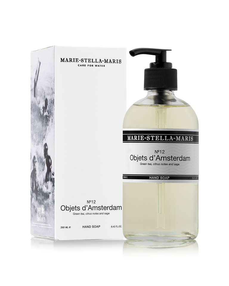 Marie-Stella-Maris No.12 Objets d'Amsterdam hand soap 250 ml in a clear bottle, black pump with packaging on a light background.