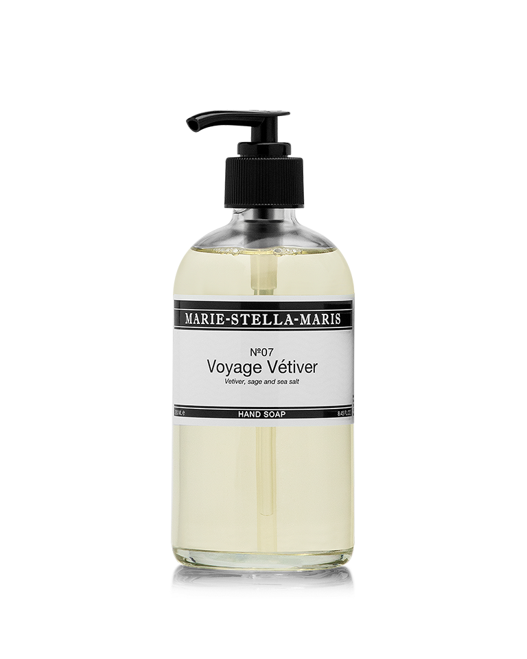 Marie-Stella-Maris Hand Soap Voyage Vétiver 250 ml in a clear glass pump bottle with minimalist black and white labeling