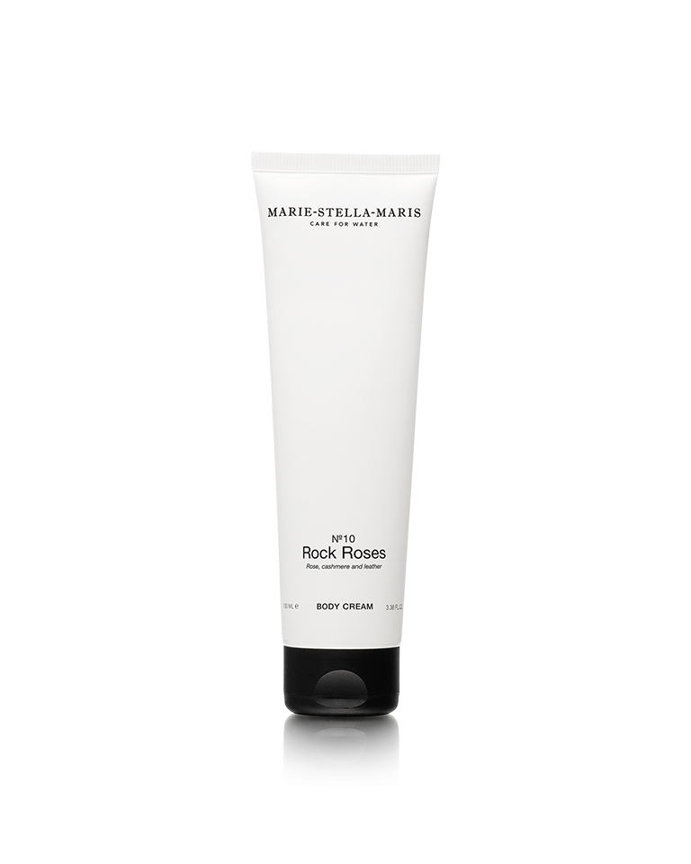 Marie-Stella-Maris moisturizing body lotion on skin No.10 Rock roses, 100 ml, powdery scent with iris, musk and almond.