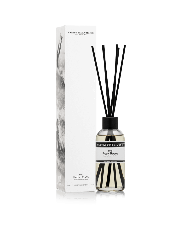 Marie-Stella-Maris Luxury Fragrance Sticks No.10 Rock Roses 100 ml diffuser with black reeds and floral fragrance for home ambiance.